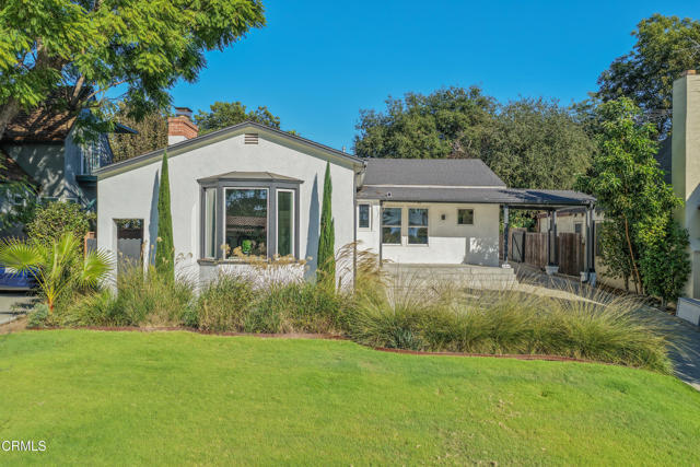 Primary Photo - 5200 Dahlia Dr