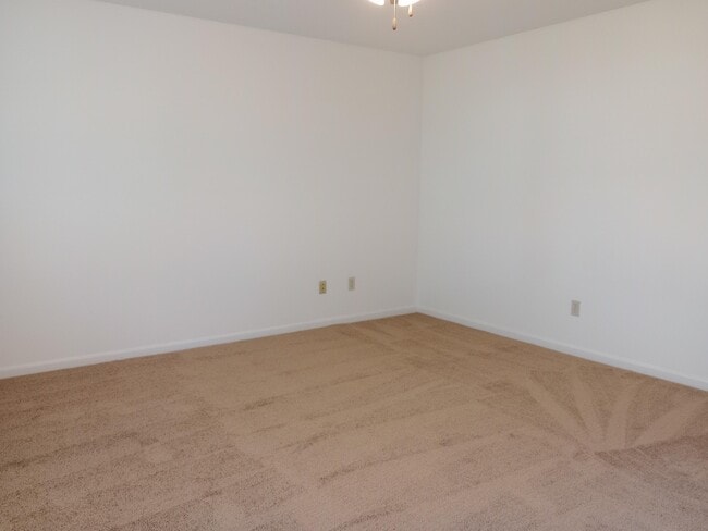 Building Photo - 3506 Delmar Ct