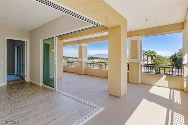 Building Photo - 132 Los Cabos Dr