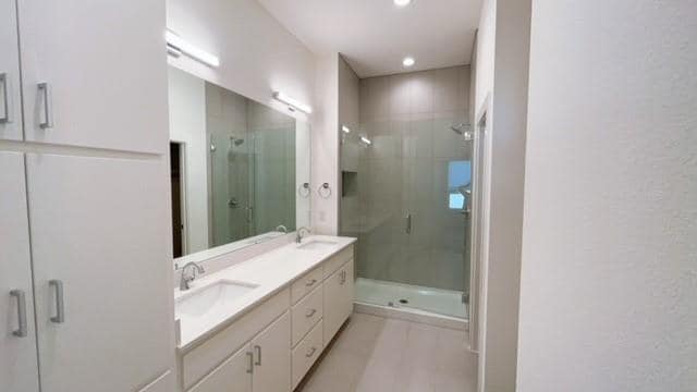 Building Photo - 325 Tillery Cir