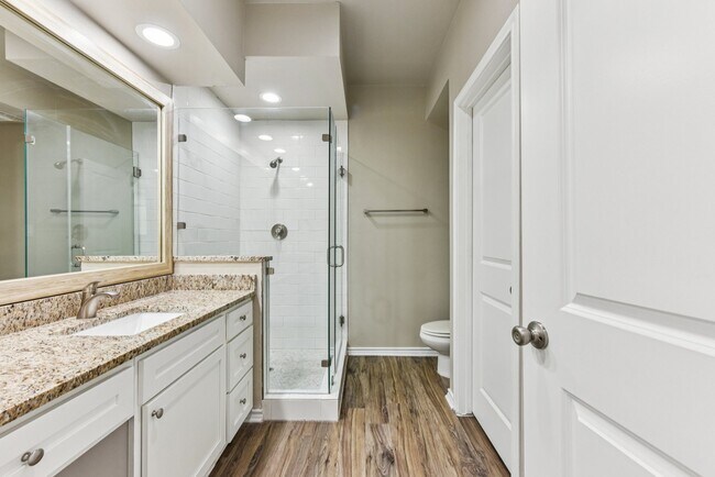 Floorplan - Waters Edge Apartment Homes