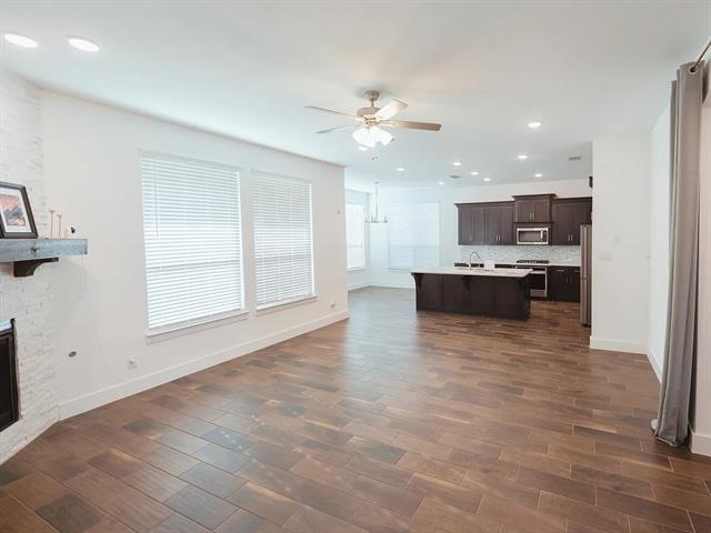 Building Photo - 4104 Willow Grove Ave