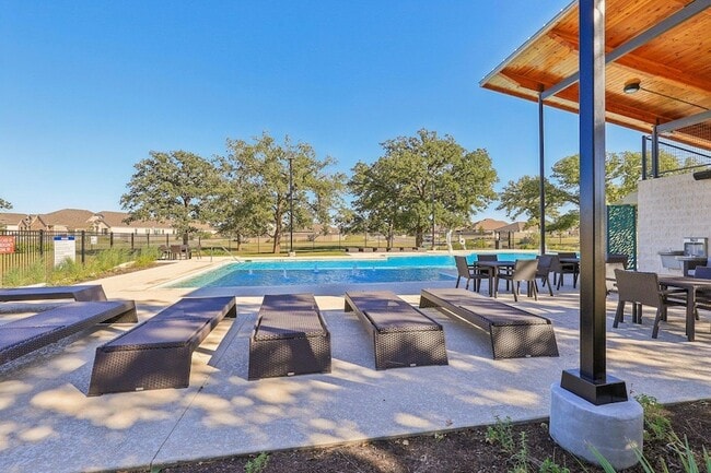 Building Photo - 133 Plumbago Loop