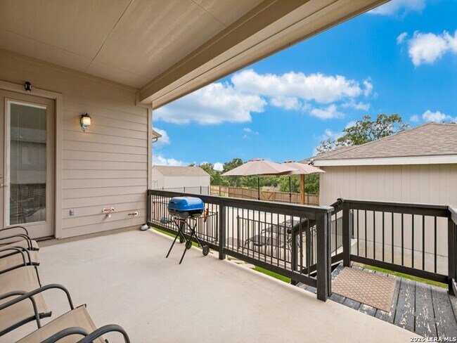 Building Photo - 268 Englewood Ln