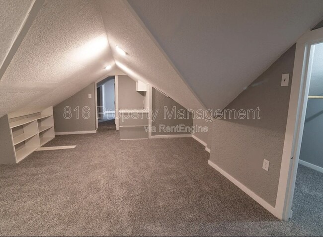 Building Photo - 5815 Euclid Ave E