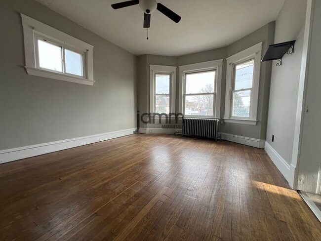 Building Photo - 1548 Alameda-Upper