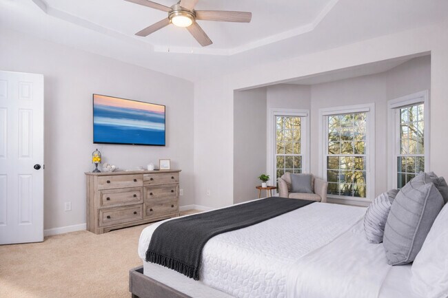 Building Photo - 10315 Rougemont Ln