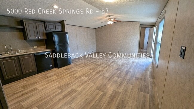 Building Photo - 5000 Red Creek Springs Rd