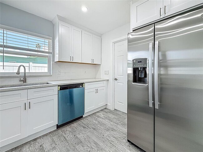 Building Photo - 3768 Arkansas Ave NE