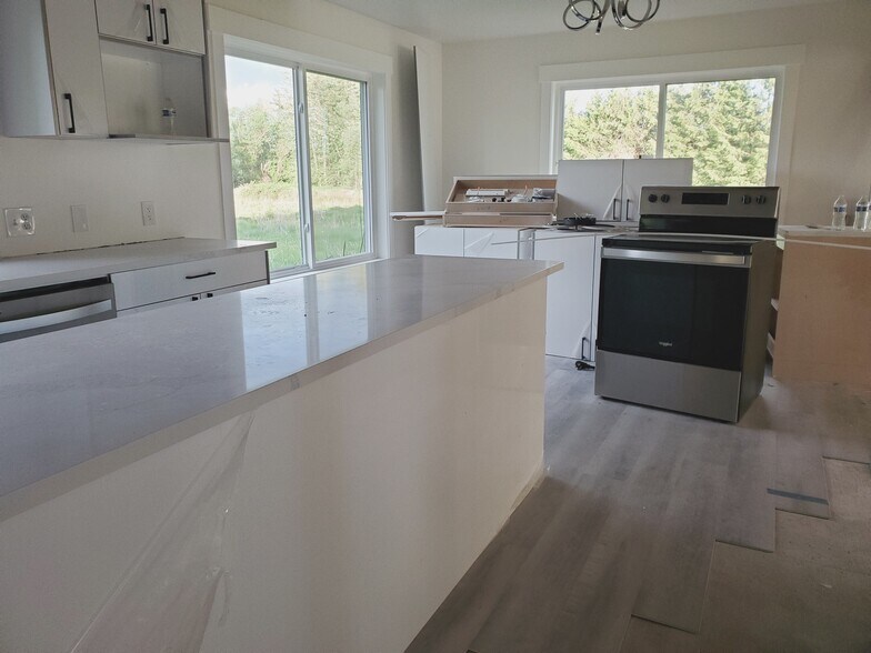 Brand new remodel throughout! - 5541 Guide Meridian