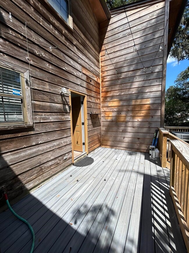 Building Photo - 350 Hayden Rd