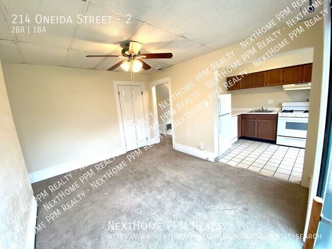 Building Photo - 214 Oneida St