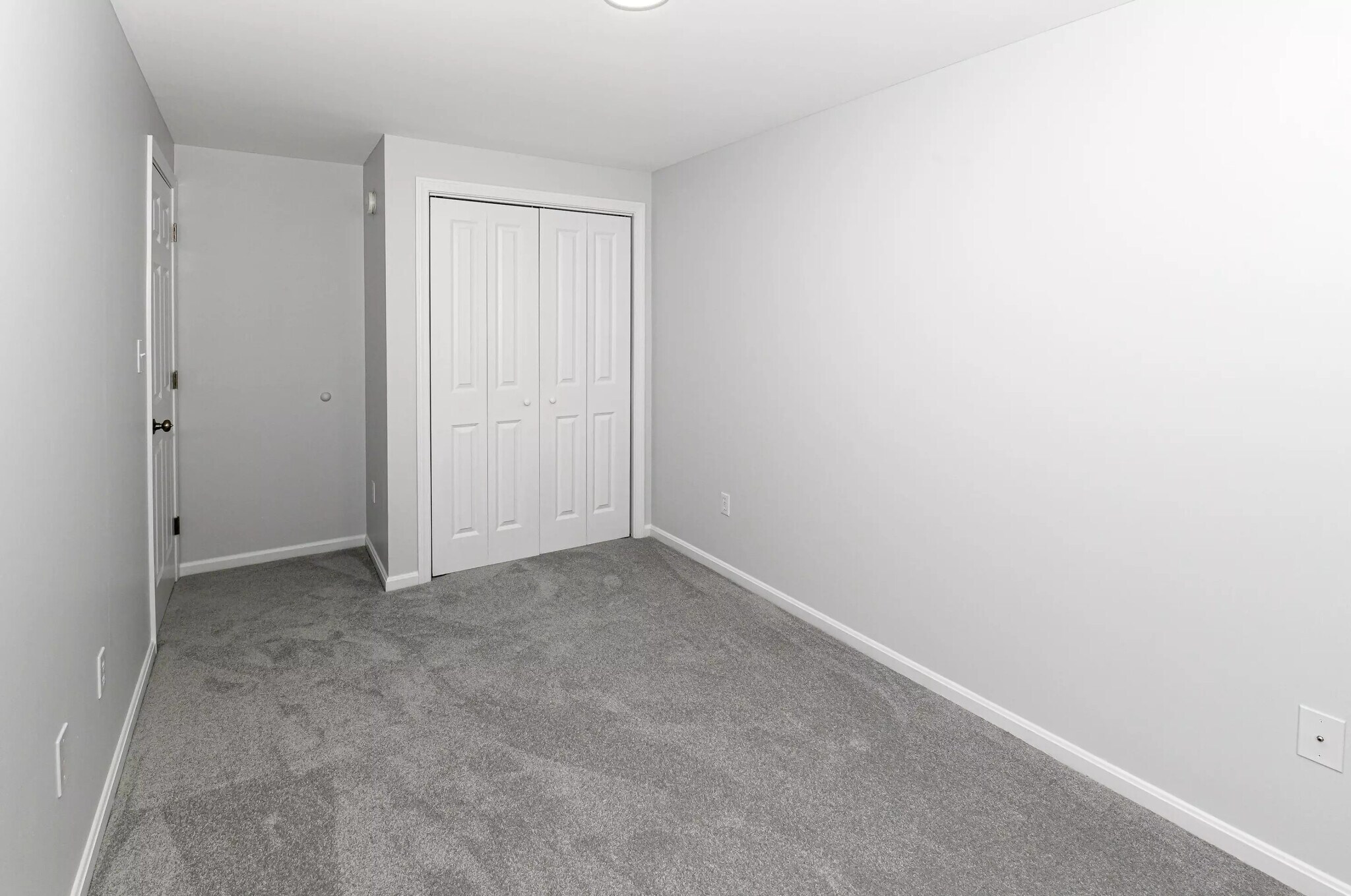 Building Photo - 162 Roosevelt Trl