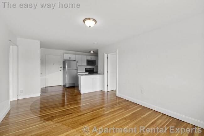 Building Photo - 134 Summer St