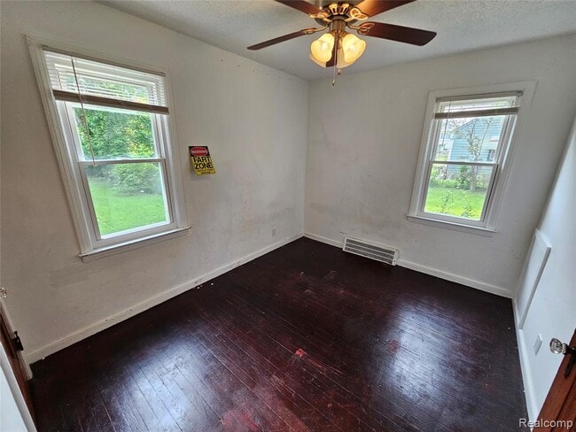 Building Photo - 7415 Artesian St