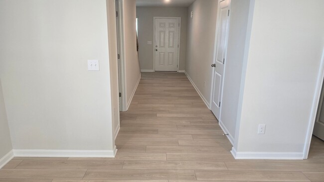 Building Photo - New Home with 5BR/2.5BA, Loft Area, Primar...
