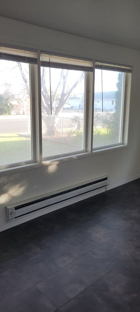 Building Photo - House in Ephrata - FREE DECEMBER RENT