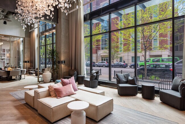 Building Photo - 1080 W Addison St