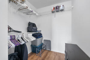 Building Photo - 2236 N Cypress Bend Dr