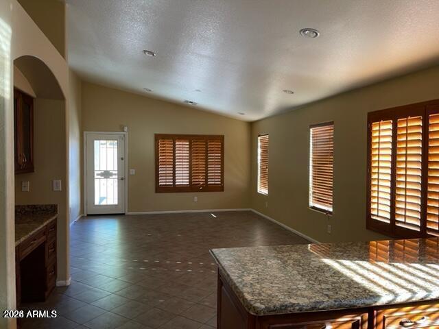 Building Photo - 15820 W Latham St