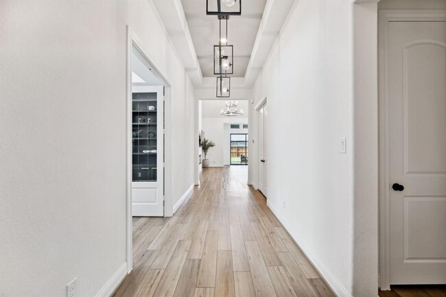 Building Photo - 20726 Via Giulia Ct