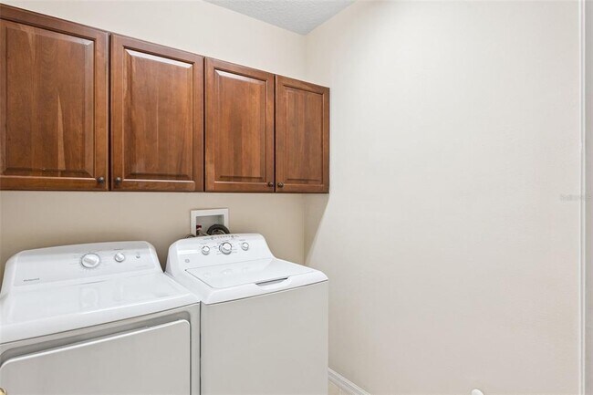 Building Photo - 1244 Travertine Terrace