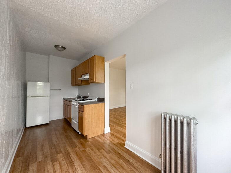 Building Photo - 1742 N Humboldt Blvd