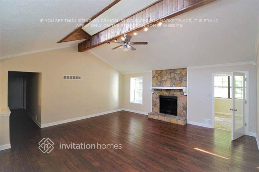 Building Photo - 3381 Chastain Crossing NE