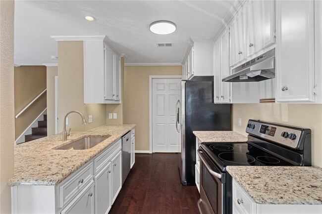 Building Photo - 3845 Ranch Rd 2222