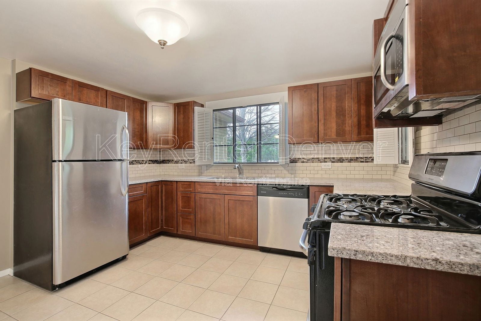 Building Photo - 4105 Pierce St