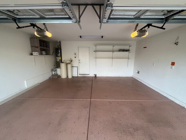 Building Photo - 2 Story-Single Family Home Located in Providence