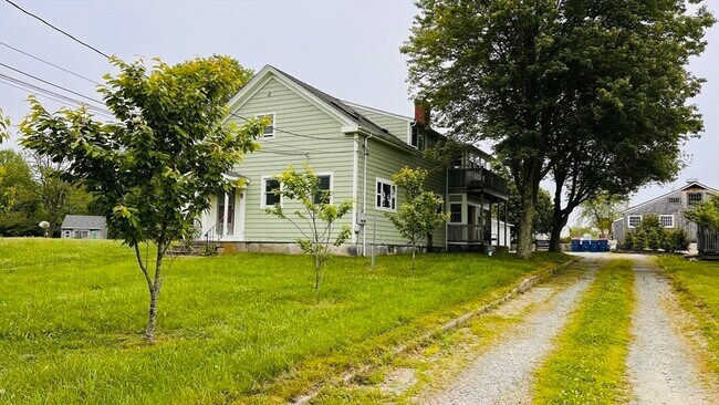 Building Photo - 239 New Boston Rd