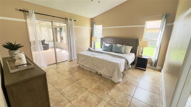 Building Photo - 11700 Cranbourne Dr