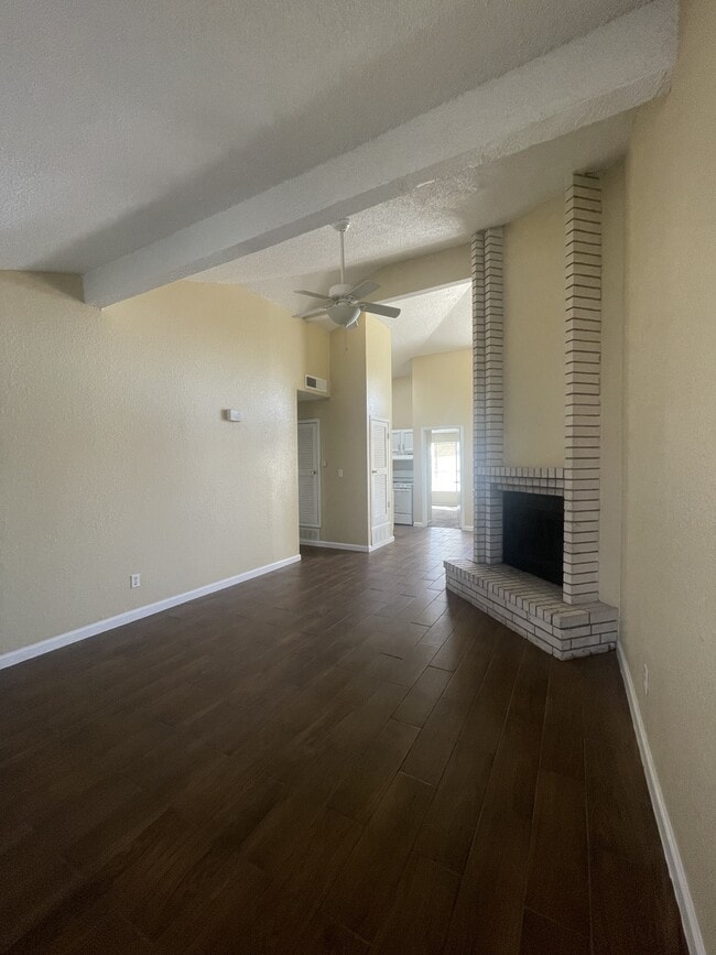 Building Photo - 11622 Scott Simpson Dr