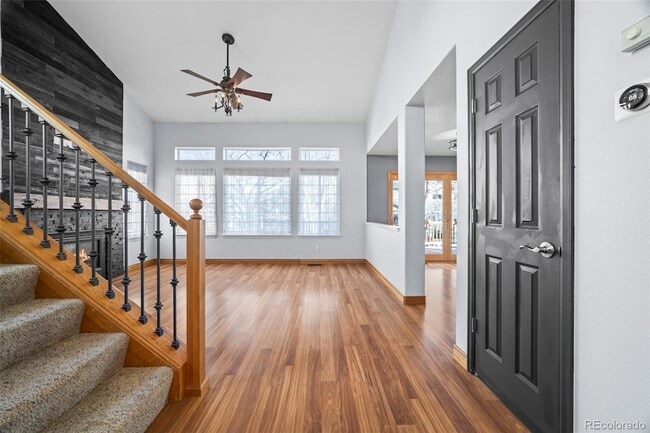 Building Photo - 421 W English Sparrow Dr