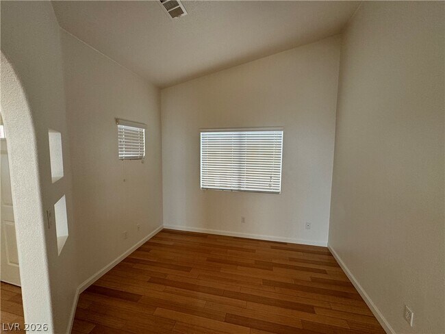 Building Photo - 1745 Park Mesa Ln