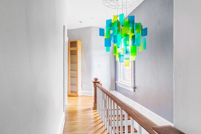 Building Photo - Great Manchester Duplex