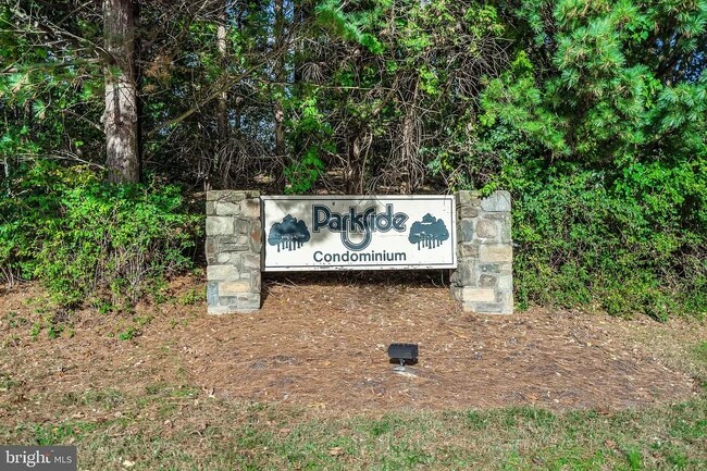 Building Photo - 10684 Weymouth St