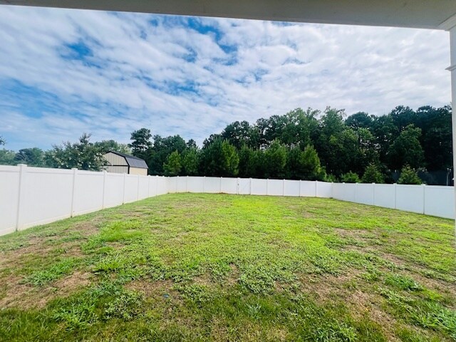 Building Photo - 2383 Seagull Dr