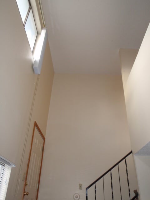 Building Photo - 1031 Charlo St