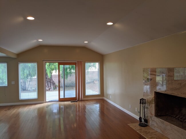 Building Photo - 276 Heavenly Valley Rd