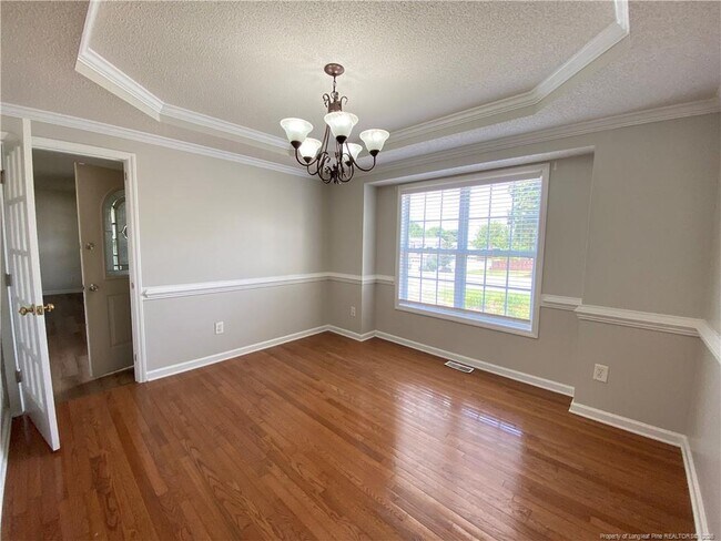 Building Photo - 346 Cresthaven Dr