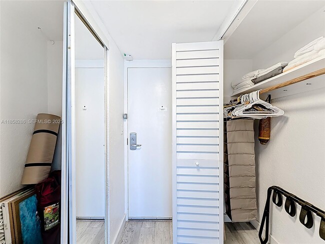 Building Photo - 19201 Collins Ave