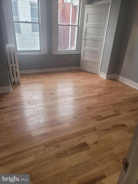 Building Photo - 134 N Ruby St