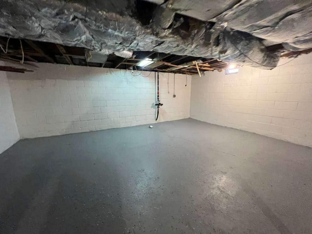 Building Photo - 5050 N 57th St