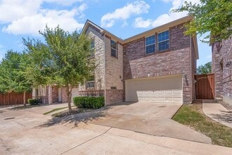 Building Photo - 6405 Macbeth Pl