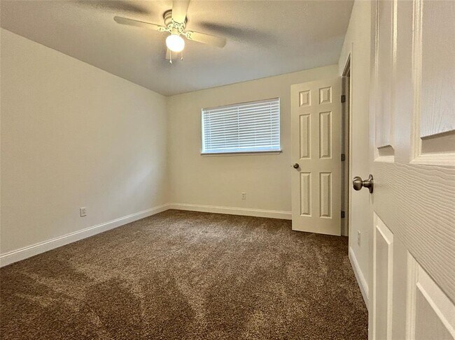 Building Photo - 23207 Briarcreek Blvd