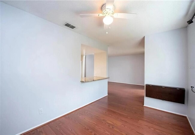 Building Photo - 9909 Sweepstakes Ln