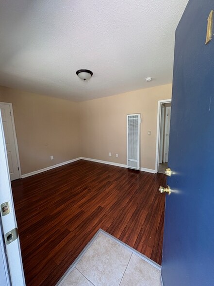Building Photo - 2567 Foothill Blvd
