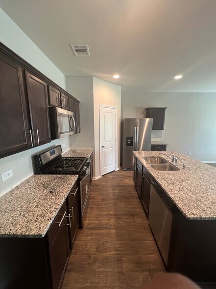 Building Photo - 23627 Blodgett Peak Trl
